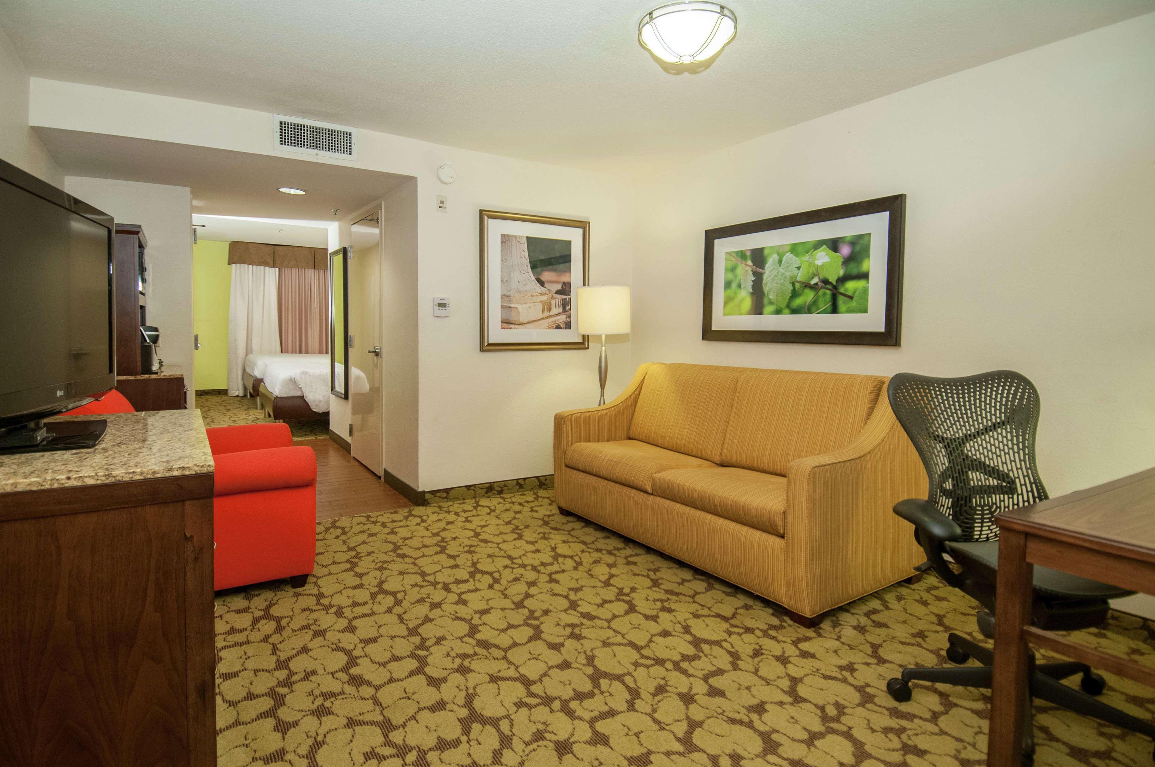 Hilton Garden Inn New Orleans Airport Kenner Exterior photo
